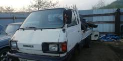 Toyota Town Ace, 1985 во Владивостоке Toyota Town Ace. . Мотор откапиталенный. Надо до собрать. Все в наличии, 1 600 куб. см., 1 000 кг., 4x2