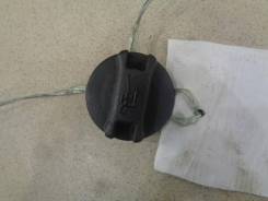 Крышка маслозаливной горловины Nissan March K12 2002-2010 Номер OEM 152551P110 в Карпинске Крышка маслозаливной горловины Nissan March K12 2002-2010 Номер OEM 152551P110