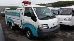 Nissan Vanette, 2013 во Владивостоке Nissan Vanette. Nissan vanette, 1 800 куб. см., 1 000 кг., 4x2