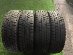 Dunlop DSV-01, 195/80/15 во Владивостоке Dunlop DSV-01. Зимние, без шипов, 2012 год, 5 %, 4 шт