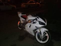 Yamaha R1, 2000 