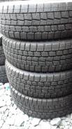 Dunlop, 175/65 R15 в Находке Dunlop. Зимние, 2015 год, без износа, 4 шт
