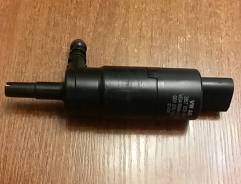 3B7955681 Насос омывателя фар VW Audi Skoda Seat в Екатеринбурге Насос омывателя фар. Volkswagen: Passat, Bora, Sharan, Passat CC, Lupo, Polo, Touareg, Eos, Caddy, Jetta, Scirocco, Tiguan, Vento, Beetle, Corrado, Tr...