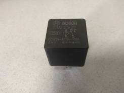 Реле 0332209211 Bosch в Чите Реле. Mercedes-Benz G-Class, W461 Mercedes-Benz V-Class, W670 Mercedes-Benz Unimog, W427, W437, W405 Mercedes-Benz Sprinter, W902, W903, W904 Chevrole...