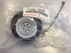 Крышка бензобака Toyota / Lexus 77300-35040 в Находке Крышка топливного бака. Toyota: Windom, Hilux Surf, Camry, Land Cruiser Prado, 4Runner, Prius Lexus ES300, MCV30 Lexus GS350, GRS190, GRS195, UZS190 L...