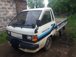 Toyota Lite Ace, 1990 в Новокузнецке Toyota Lite Ace. Продам грузовик Toyota LITE ACE, 1 500 куб. см., 1 000 кг., 4x2