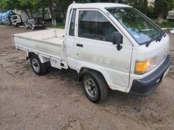 Toyota Town Ace Truck, 1997 в Уссурийске Toyota Town Ace Truck. Продам отличный грузовик, 2 000 куб. см., 1 000 кг., 4x4