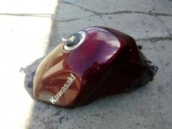 Бензобак Kawasaki ZZR 400-2 в Иркутске Бензобаки.