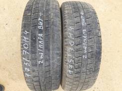 Toyo Observe Garit G30, 175/70 R14 во Владивостоке Toyo Observe Garit G30. Всесезонные, 2004 год, 30 %, 2 шт