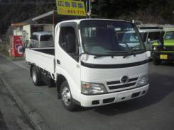 Hino Dutro, 2007 во Владивостоке Hino Dutro. бортовой во Владивостоке, 4 000 куб. см., 2 000 кг., 4x2. Под заказ