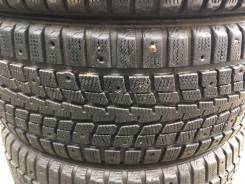 Dunlop, 205/55/16 в Томске Dunlop. Зимние, шипованные, 2012 год, 50 %