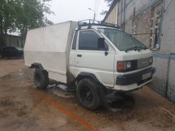 Toyota Lite Ace, 1998 в Благовещенске Toyota Lite Ace. Продам 4wd toyota lite ace 1998г. Автовышка + кунг + бортовой кузов., 2 000 куб. см., 1 500 кг., 4x4