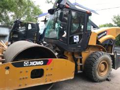 XCMG XS203JE, 2014 в Благовещенске XCMG. Продается неполноприводный дорожный грунтовый вибрационный каток