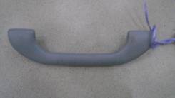 Ручка внутренняя потолочная Mitsubishi Pajero / Montero 3 (V6, V7) 2000-2006 Номер OEM MR330017 в Карпинске Ручка внутренняя потолочная Mitsubishi Pajero / Montero 3 (V6, V7) 2000-2006 Номер OEM MR330017
