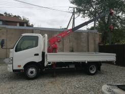 Toyota Dyna, 2014 в Уссурийске Toyota Dyna. 2014г , с крановой установкой, 4 009 куб. см., 3 000 кг., 4x2