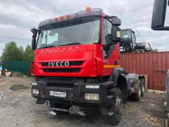 Iveco Trakker, 2014 в Хабаровске Iveco Trakker. Продам тягач 6х6, 12 880 куб. см., 30 000 кг., 6x6