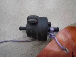 Клапан вакуумный Audi A6 C5 1997-2004 Номер OEM 056133459 в Карпинске Клапан вакуумный Audi A6 C5 1997-2004 Номер OEM 056133459