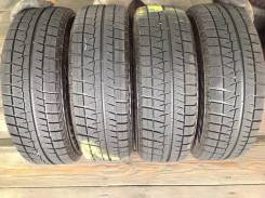Bridgestone Blizzak Revo GZ, 215/65R15 практически новые! 99,99999%!!! во Владивостоке Bridgestone Blizzak Revo GZ. Зимние, без шипов, 2015 год, 5 %, 4 шт