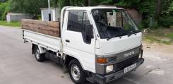 Toyota Hiace, 1988 в Хабаровске Toyota Hiace. Продам грузовик , 2 400 куб. см., 1 000 кг.
