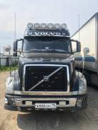 Volvo VNL 670, 2004 в Биробиджане Volvo VNL 670. Седельный тягач, 15 000 куб. см., 30 000 кг., 6x4