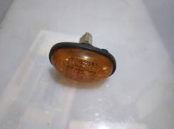 Повторитель поворота Hyundai Elantra/Lantra 1997 в Барнауле Поворотник. Hyundai: Lantra, H1, Starex, Tiburon, Sonata, Marcia, Accent, Scoupe, Elantra, Avante, Coupe, Atos, Santro, Pony Kia Visto Двигатели: D4BF...