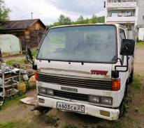 Mazda Titan, 1990 в Хабаровске Mazda Titan. Продается Мазда Титан, 2 500 куб. см., 2 000 кг., 4x2