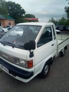 Toyota Town Ace, 1995 в Комсомольске-на-Амуре Toyota Town Ace. Продам грузовик Toyota town ace, 2 000 куб. см., 4x2