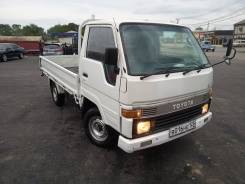 Toyota Hiace, 1990 в Уссурийске Toyota Hiace. Продам грузовик , 1 800 куб. см., 1 250 кг., 4x2