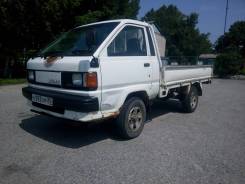 Toyota Lite Ace, 1991 в Ханкайском районе Toyota Lite Ace. Грузовик 91г., 4 вд., борт 2.7м., 1 тонна, 2 000 куб. см., 1 000 кг., 4x4