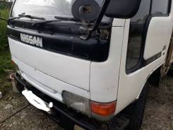 Nissan Atlas, 1994 в Уссурийске Nissan Atlas. Продам отличный бензиновый грузовик, 2 000 куб. см., 1 700 кг., 4x2