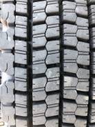 Bridgestone W900, 11.00 R 22,5 в Хабаровске Bridgestone W900. Зимние, без шипов, 2014 год, 5 %, 1 шт