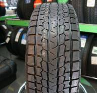 Yokohama Ice Guard G075, 235/55 R19 R в Иркутске Yokohama Ice Guard G075. Зимние, без шипов, без износа