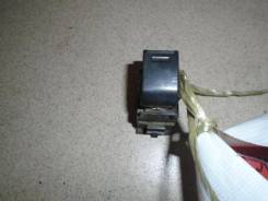 Кнопка стеклоподъемника Toyota Camry V30, XV10 1990-1994 Номер двигателя 2С-Т в Карпинске Кнопка стеклоподъемника Toyota Camry V30, XV10 1990-1994 Номер двигателя 2С-Т