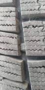 Bridgestone Blizzak Revo GZ, 215\60\16 в Искитиме Bridgestone Blizzak Revo GZ. Зимние, без шипов, 2013 год, 10 %