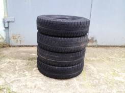 Bridgestone Blizzak Revo GZ, 175/70 R13 в Хабаровске Bridgestone Blizzak Revo GZ. Зимние, без шипов, 2015 год, 10 %