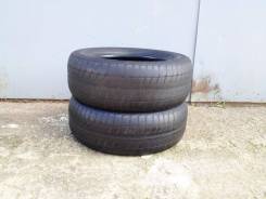 Bridgestone Blizzak Revo2, 185/65 R14 в Хабаровске Bridgestone Blizzak Revo2. Всесезонные, 2012 год, 90 %