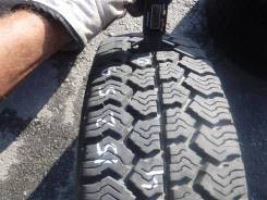 Yokohama SY109, LT 205/70 R15 во Владивостоке Yokohama SY109. Зимние, без шипов, 2006 год, 10 %. Под заказ