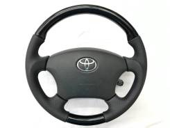 Анатомический руль "LUNA" с косточкой чёрный рояльный лак Toyota в Томске Руль. Toyota: Alphard Hybrid, Camry, Picnic Verso, Estima Hybrid, Land Cruiser Prado, 4Runner, Highlander, Hilux, Alphard, Estima, Avensis Verso, Hilu...