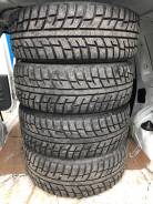 Kumho I'Zen KW22, 215/60 R-16 в Нижневартовске Kumho I'Zen KW22. Зимние, шипованные, 2016 год, 20 %