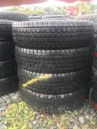 Dunlop, 165R13LT в Находке Dunlop. Всесезонные, 2014 год, 10 %