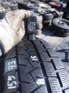 Pirelli Ice Asimmetrico, 175/65 R14 во Владивостоке Pirelli Ice Asimmetrico. Зимние, без шипов, 2015 год, 10 %. Под заказ
