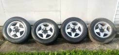 Продам диски на 15 с резиной 205/70/15 в Находке Продам диски на 15 с резиной 205/70/15. 15.0x15" ET-22