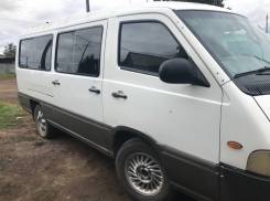 Ssangyong Istana, 2002 в Иркутске Ssangyong Istana. Продаётся автобус , 14 мест
