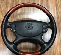 Руль для Mercedes g-class e c cls clk в Омске Руль. Mercedes-Benz: G-Class, CLK-Class, E-Class, CLS-Class, C-Class