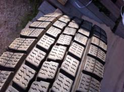 Dunlop DSV-01, 165R13 LT в Новосибирске Dunlop DSV-01. Зимние, без шипов, 2013 год, 10 %