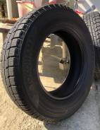 Yokohama, 195/70 R15 в Находке Yokohama. Зимние, без шипов, 2016 год, 5 %