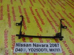 Крепление аккумулятора Nissan Navara D40 Nissan Navara D40 в Кемерово Крепление аккумулятора Nissan Navara D40 Nissan Navara D40