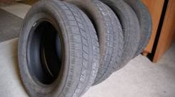 Bridgestone Blizzak VRX, 215/65 R16 98S в Черногорске Bridgestone Blizzak VRX. Зимние, без шипов, 2014 год, 20 %