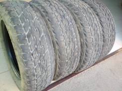 Bridgestone, 205/70/15 во Владивостоке Bridgestone. Летние, 2017 год, 60 %