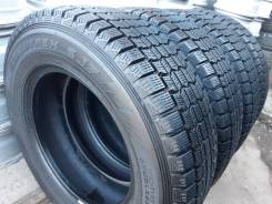 Dunlop Grandtrek SJ7, 205/70 R15 в Хабаровске Dunlop Grandtrek SJ7. Зимние, без шипов, 5 %